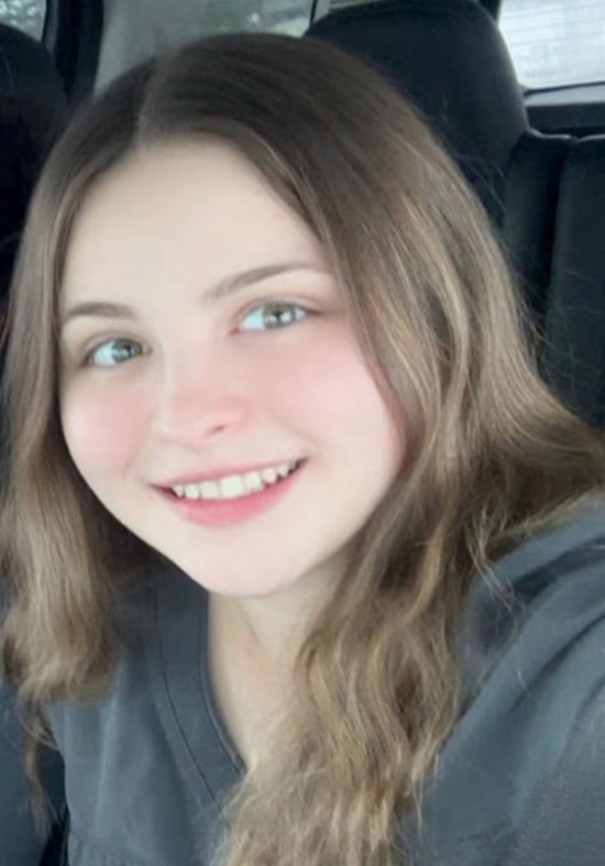 Rachel - Veterinary Assistant at Johnon & Johnson Veterinary Clinic